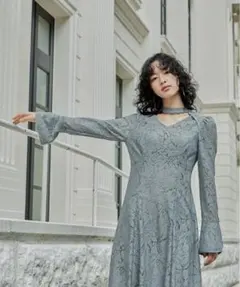 niana ANDRESED back open teardrop dress
