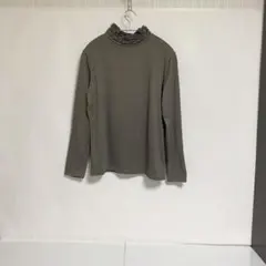フリル付きハイネック 長袖