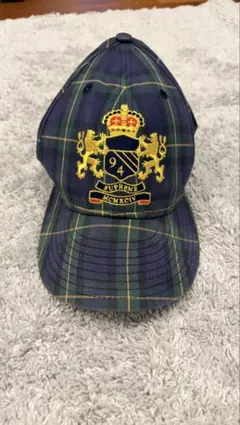 ニューエラ　supreme キャップ