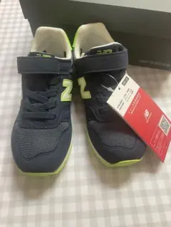 new balance ネイビー/ライム スニーカー