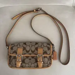 COACH シグネチャー ショルダーバッグのサムネイル
