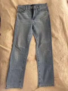 美品♥️ UNIQLO ストレートデニムパンツ