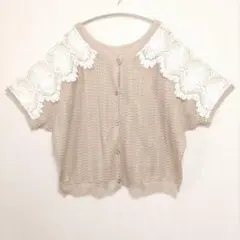 ブージュルード【Mサイズ】麻混 ショルダーレース透かし編み ドルマンカーディガンのサムネイル