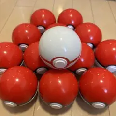 ポケパークカントー ピンズ モンスターボール40個プレミアボール4個 計
