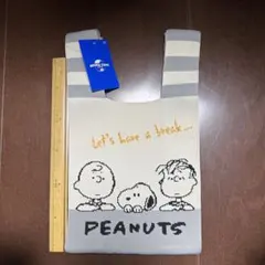 スヌーピー　ニットトートバッグ　ユニバーサルスタジオジャパン　手提げ　レディース