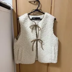 ZARA ボアベスト フェイクシープスキンベスト ノースリーブベスト
