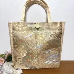 No.39 帯リメイクバック　クリーム色和風デザイン 柄のトートバッグ