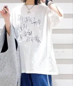 ジーナシス ロゴプリント オーバーサイズ Tシャツ ホワイトのサムネイル
