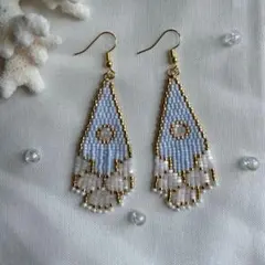 ◇デリカビーズ ピアス◇no.39 ライトブルー　フリンジピアス