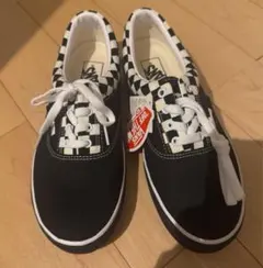 【新品タグ付き】VANS スニーカー　黒　チェック