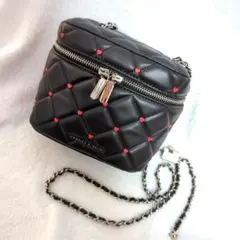 CHARLES & KEITH ショルダーバッグ ブラック　バレンタイン