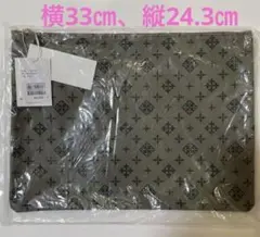 ラシット クラッチ　ポーチ　新品　完売品　値下げのサムネイル