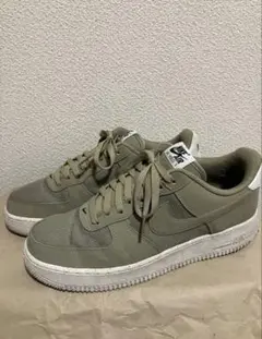 週末限定価格NIKE AIR FORCE 1 '07 LV8 28㎝