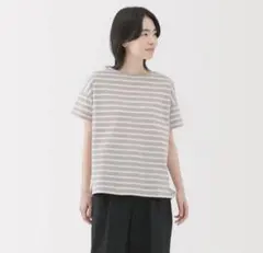 完売未使用無印ボートネック半袖Tシャツ M サンドベージュのサムネイル