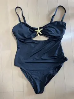 H&M ヒトデモチーフ ブラック ワンピース水着Mサイズのサムネイル