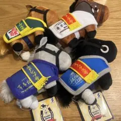 サラブレッドコレクション　馬服マスコットボールチェーン　全4種　ゴールドシップ