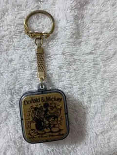昭和レトロ　ドナルド＆ミッキー オンゴール　キーホルダー