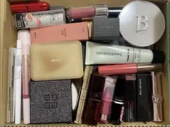 コスメまとめ売りボックス