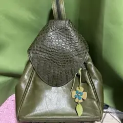 オリーブグリーン レザー リュック