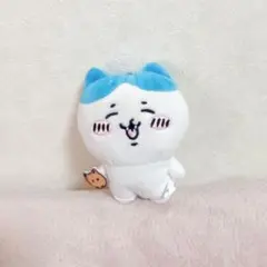 ハチワレ ガチャガチャぬいぐるみ BIG キーホルダー ちいかわ