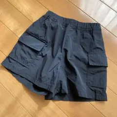 130サイズ ブラック ハーフパンツ