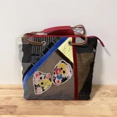 専用　ミナペルホネン　ハンドメイド　ミニボストンバック　celebrate 専用 ミナペルホネン ミニボストンバックハンドメイドcelebrate レッド