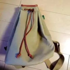 希少・美品】BRADY リュックサック カーキ 巾着型 大容量 廃盤 レア