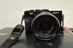 サイバーショット DSC-RX10M4 箱・電池3個付 - メルカリ