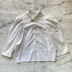 Bibiy. ボリュームパフスリーブ シャツブラウス ホワイト