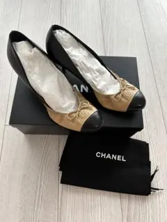 シャネル　パンプス　バイカラー　ココマーク　リボン