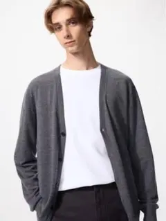 【美品】ユニクロ UNIQLO メリノウールVネックカーディガン L グレー