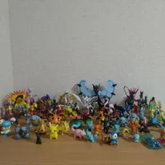 ポケモンミニフィギュア　71体セット