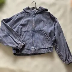 フード付き　パープル系デニム　クロップド　デニムジャケット　ショート丈