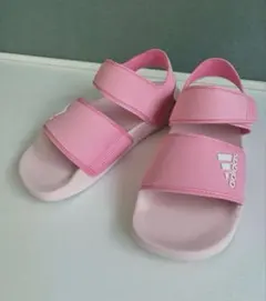 Item thumbnail for item 4f6834af-bd6d-4b1d-84b0-f27e11df775c