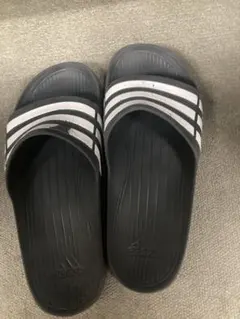 サンダル　メンズ