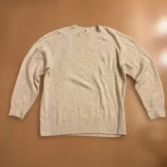 ユニクロ　3Dスフレヤーンクルーネックセーター