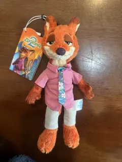 ディズニー　ズートピア2 ニック ピンクシャツ　ぬいぐるみ