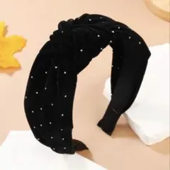 【新品未使用】ラインストーン カチューシャ ベルベット ヘアバンド 黒 ブラック