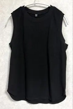 UNIQLOノースリーブTシャツ　ワッフル生地