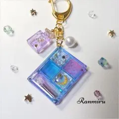 ✰クリアな夜空のアイシャドーパレット✰