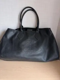 Vivienne Westwood⭐︎トートバッグ　パンチングロゴのサムネイル