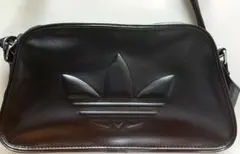 adidas Originals エンボス トレフォイル ショルダーバッグ 黒のサムネイル