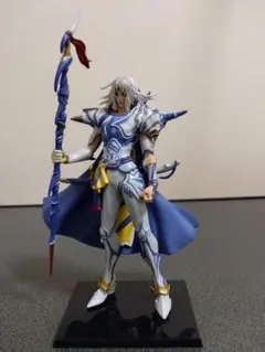 ディシディアファイナルファンタジー　フィギュア　セシル・ハーヴィ