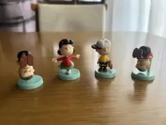 PEANUTS チョコエッグ フィギュア 4体セット