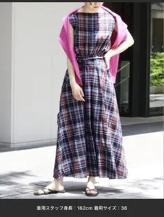 Item thumbnail for item 0c4d406d-74f0-4c3a-bda5-aae9e6fbb66a