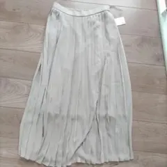 ユニクロ　シフォンプリーツ　ロングスカート