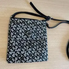 TOMMY HILFIGER ショルダーバッグ ネイビー/ベージュ