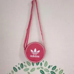 アディダスショルダーバック　新品未使用
