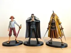 ONE PIECE シャンクス ガープ シキ フィギュア 3体セットのサムネイル