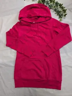 【美品】UNIQLO　パーカー　ピンク　M